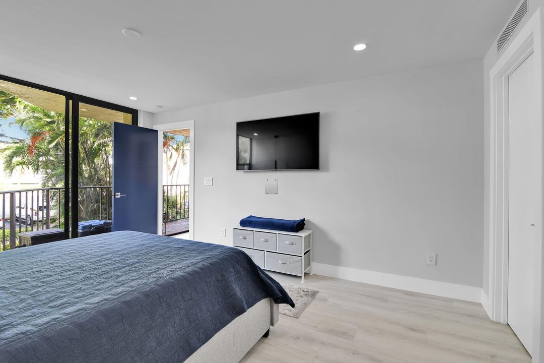 Active With Contract: $7,500 (3 beds, 2 baths, 1749 Square Feet)