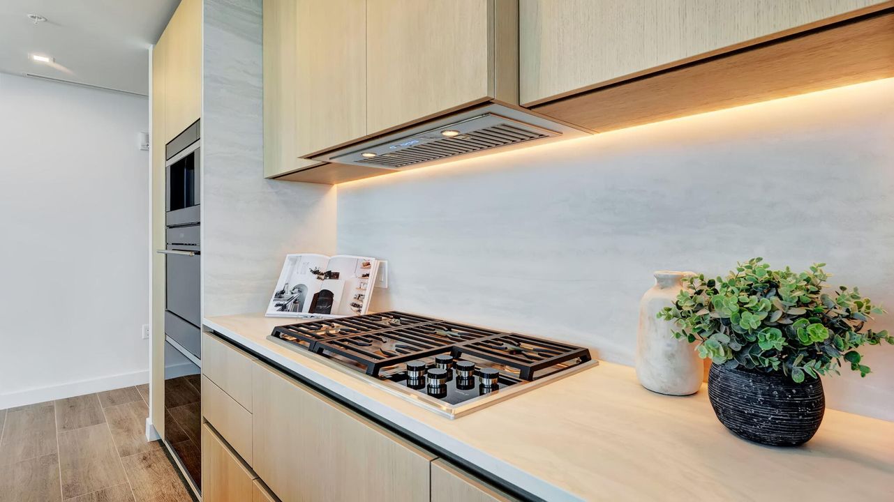 待售: $4,750,000 (4 贝兹, 4 浴室, 3390 平方英尺)