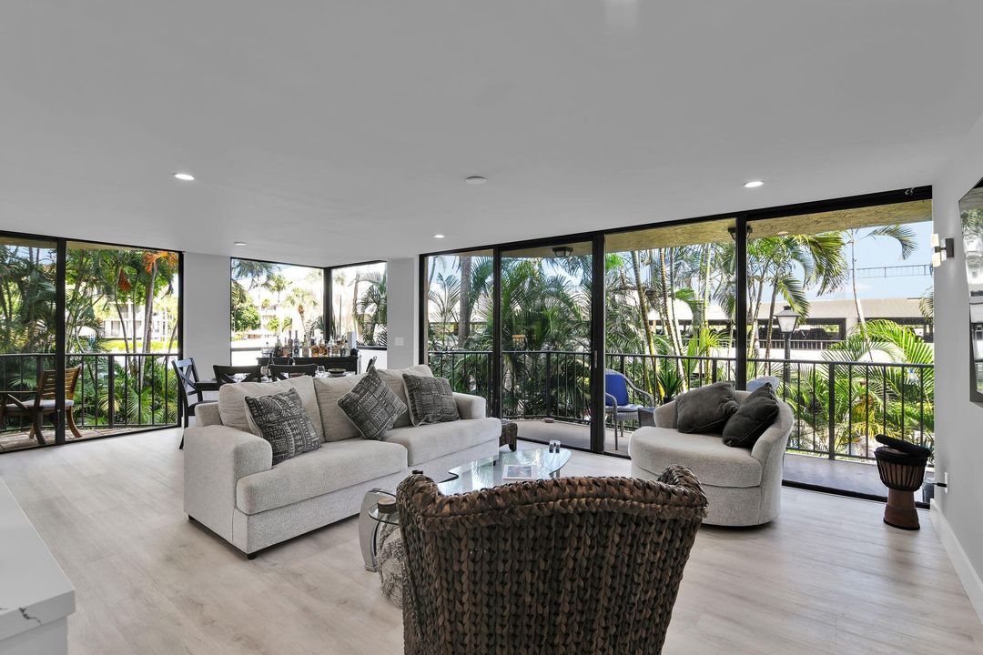 Active With Contract: $7,500 (3 beds, 2 baths, 1749 Square Feet)