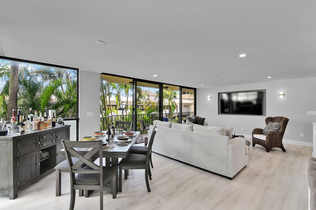 Active With Contract: $7,500 (3 beds, 2 baths, 1749 Square Feet)