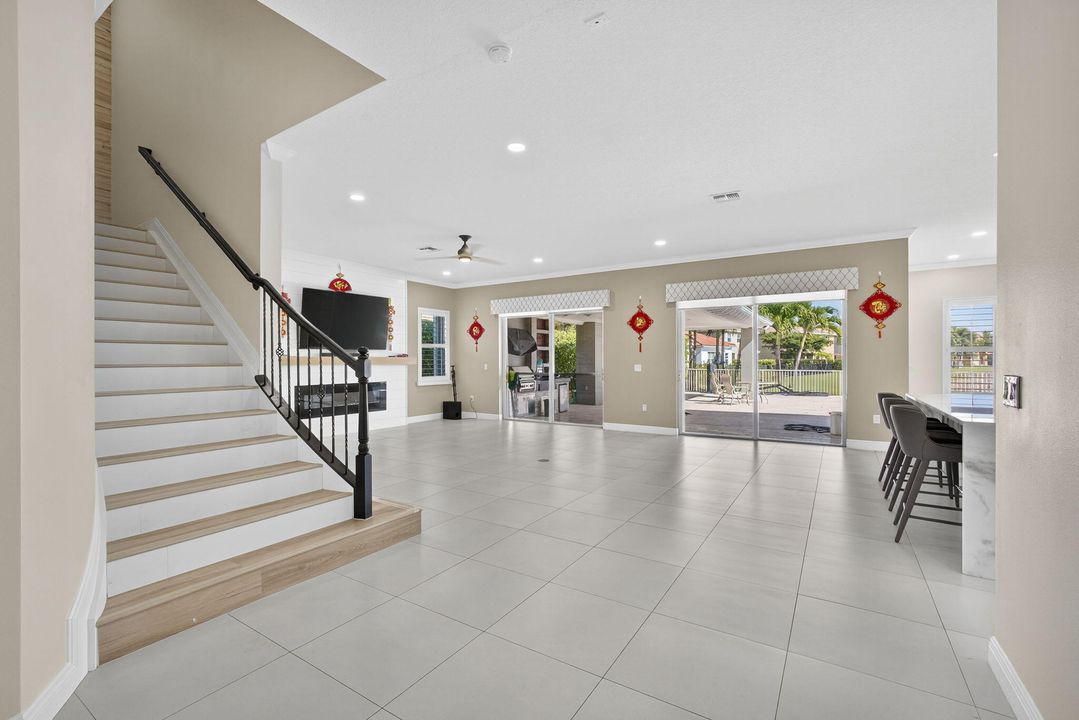 For Sale: $1,675,000 (5 beds, 5 baths, 5695 Square Feet)