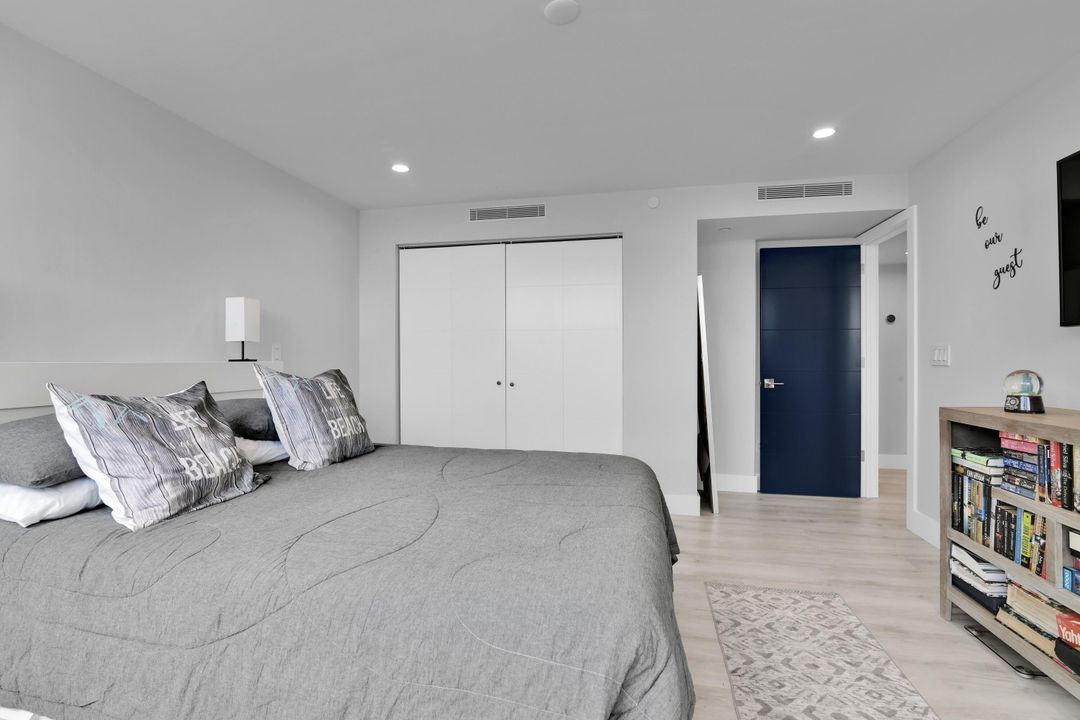 Active With Contract: $7,500 (3 beds, 2 baths, 1749 Square Feet)