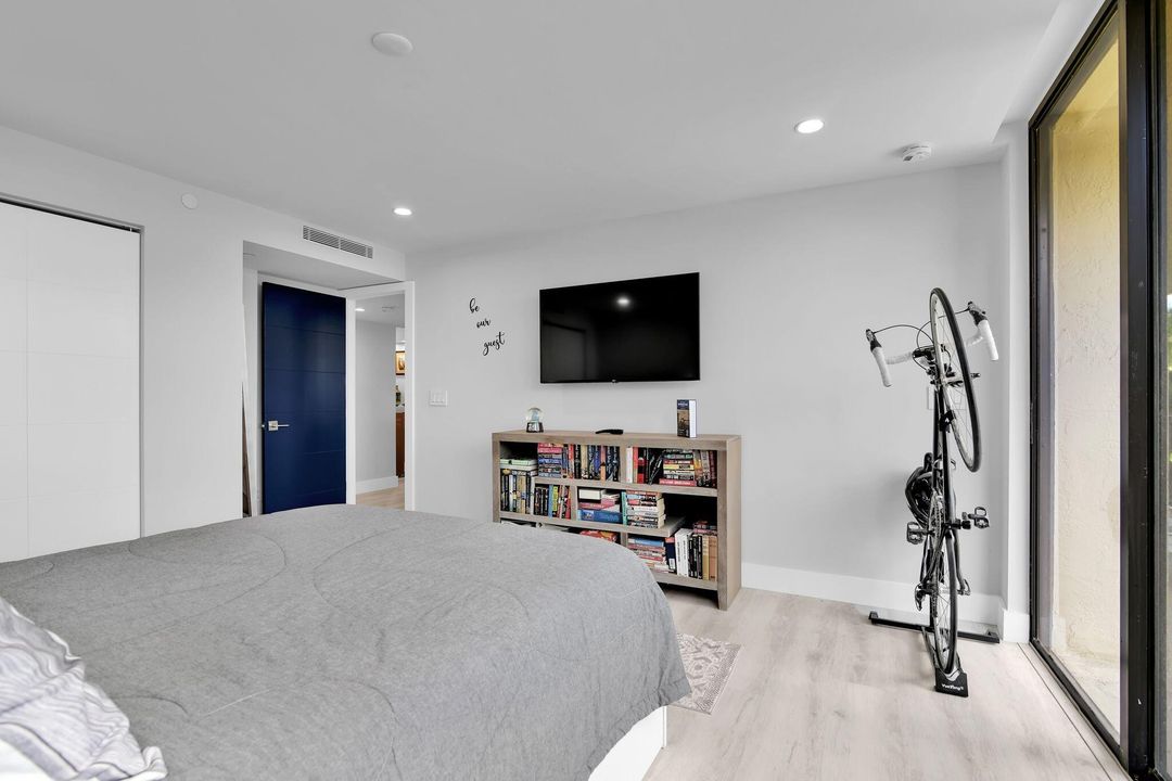 Active With Contract: $7,500 (3 beds, 2 baths, 1749 Square Feet)