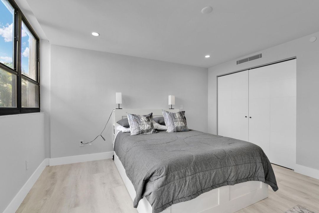 Active With Contract: $7,500 (3 beds, 2 baths, 1749 Square Feet)