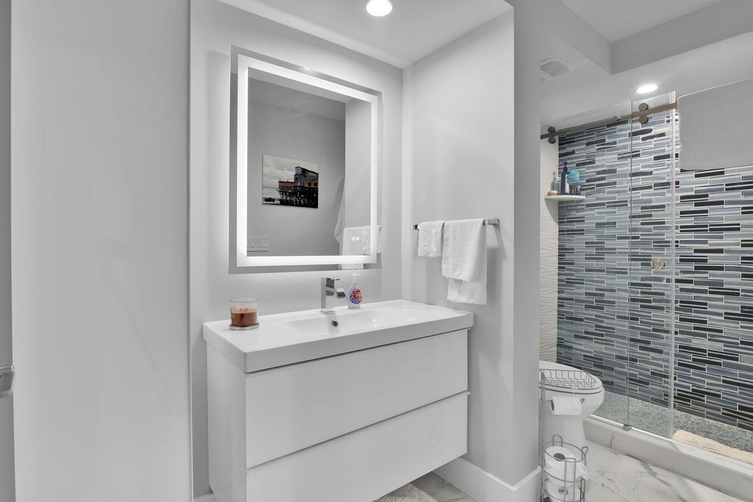 Active With Contract: $7,500 (3 beds, 2 baths, 1749 Square Feet)