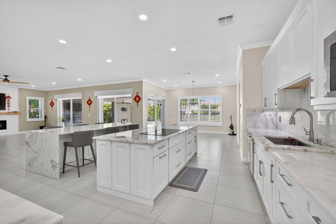 For Sale: $1,675,000 (5 beds, 5 baths, 5695 Square Feet)