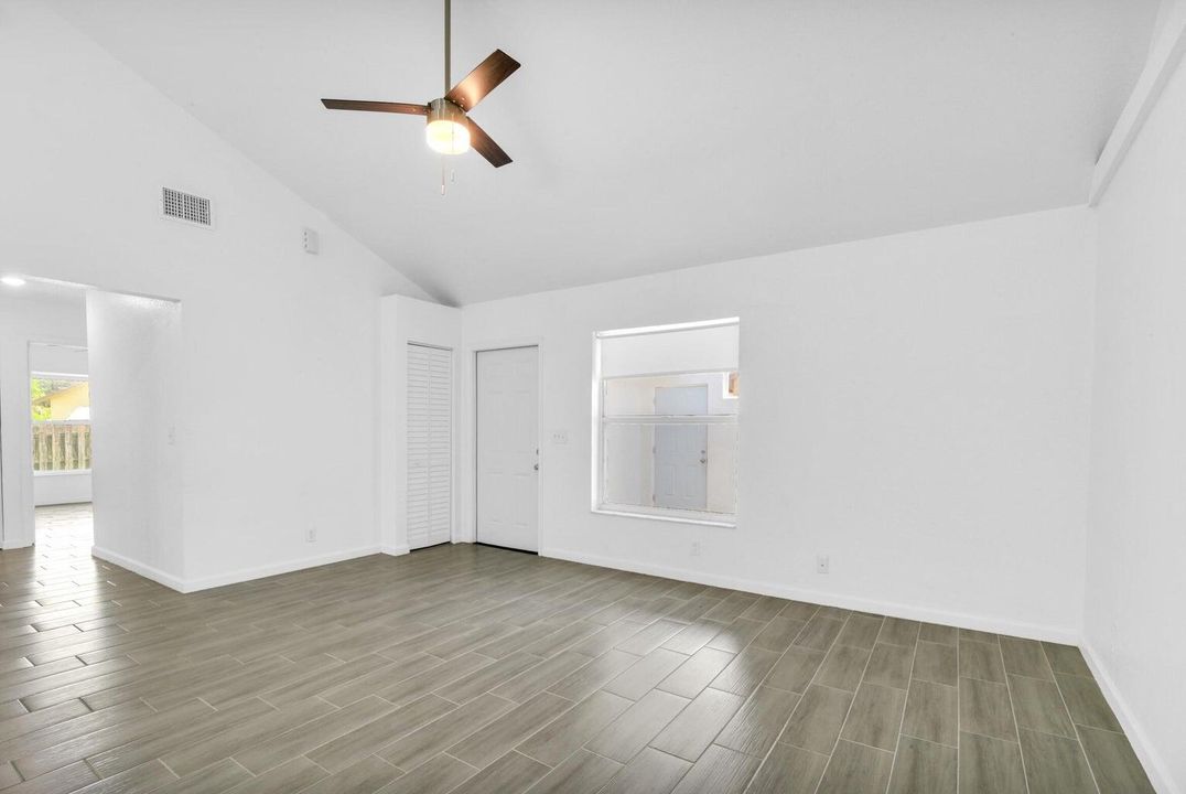 For Rent: $3,500 (4 beds, 8 baths, 5840 Square Feet)