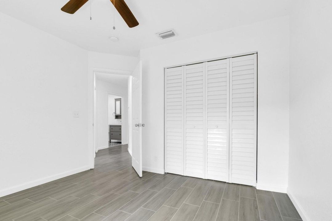 For Rent: $3,500 (4 beds, 8 baths, 5840 Square Feet)