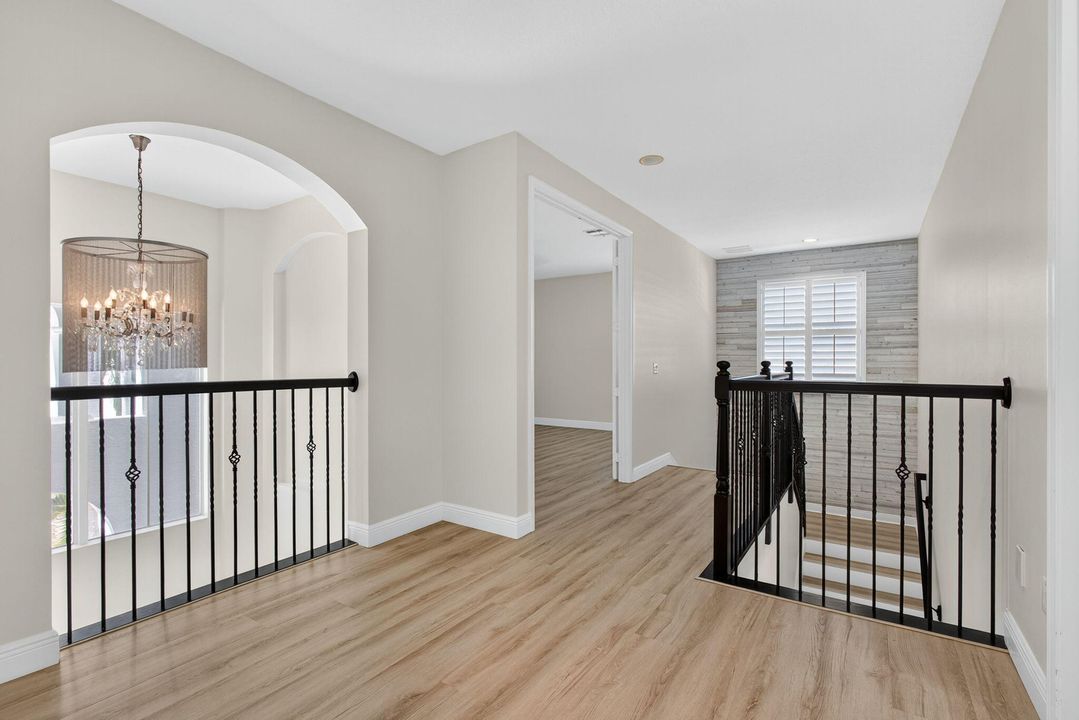 For Sale: $1,675,000 (5 beds, 5 baths, 5695 Square Feet)