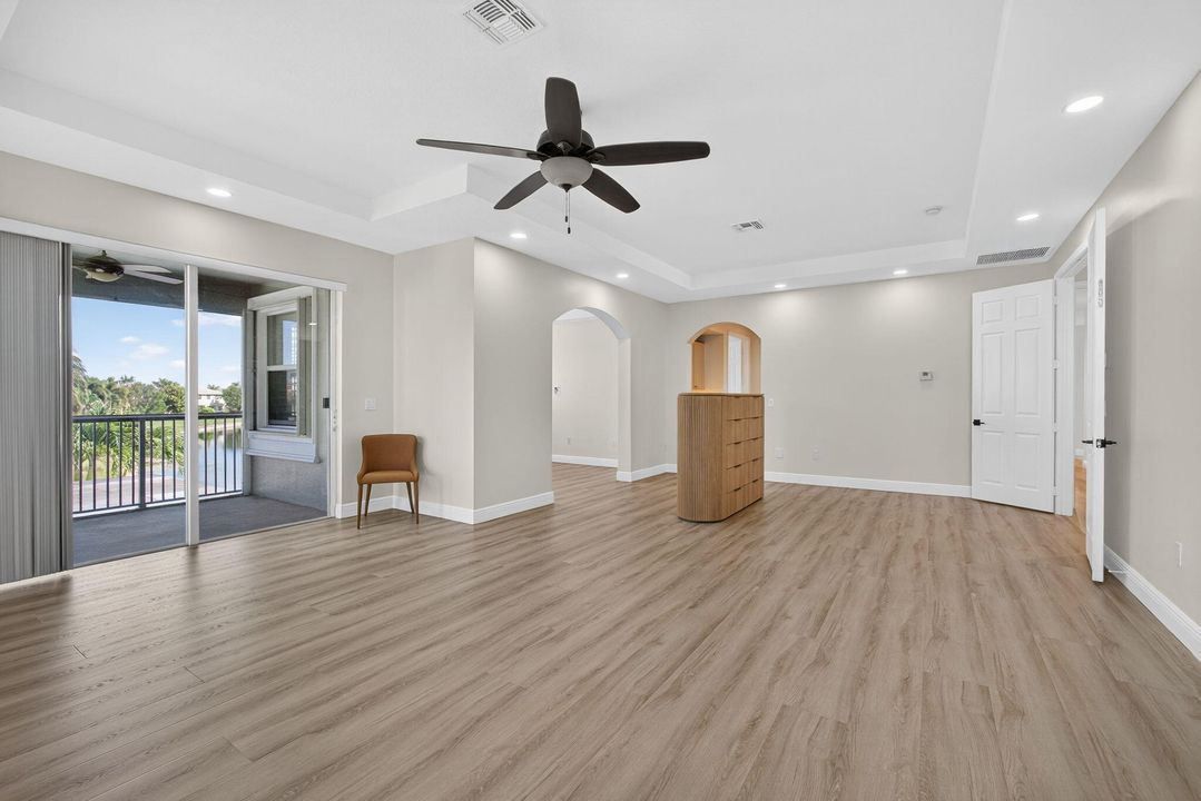 For Sale: $1,675,000 (5 beds, 5 baths, 5695 Square Feet)