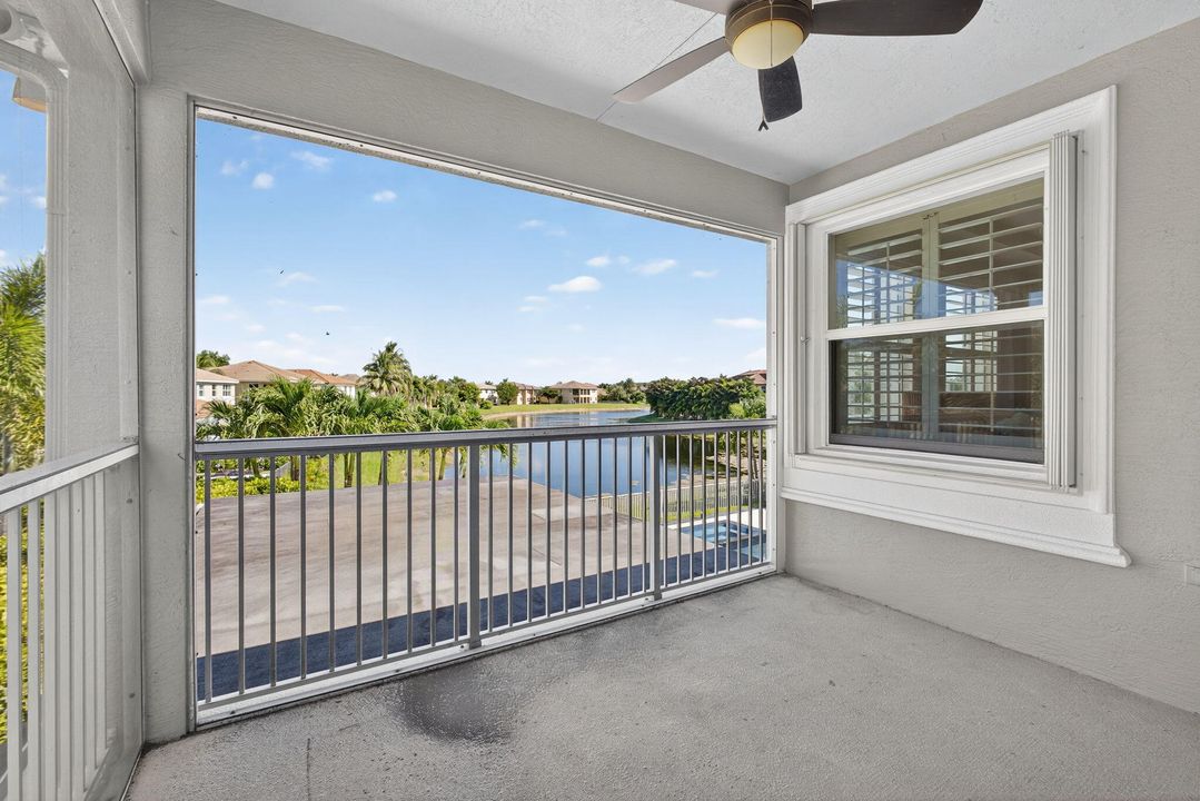 For Sale: $1,675,000 (5 beds, 5 baths, 5695 Square Feet)