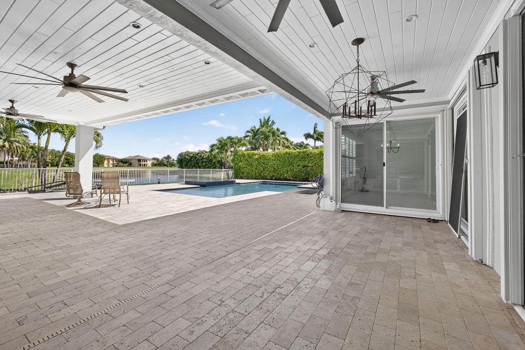 For Sale: $1,675,000 (5 beds, 5 baths, 5695 Square Feet)