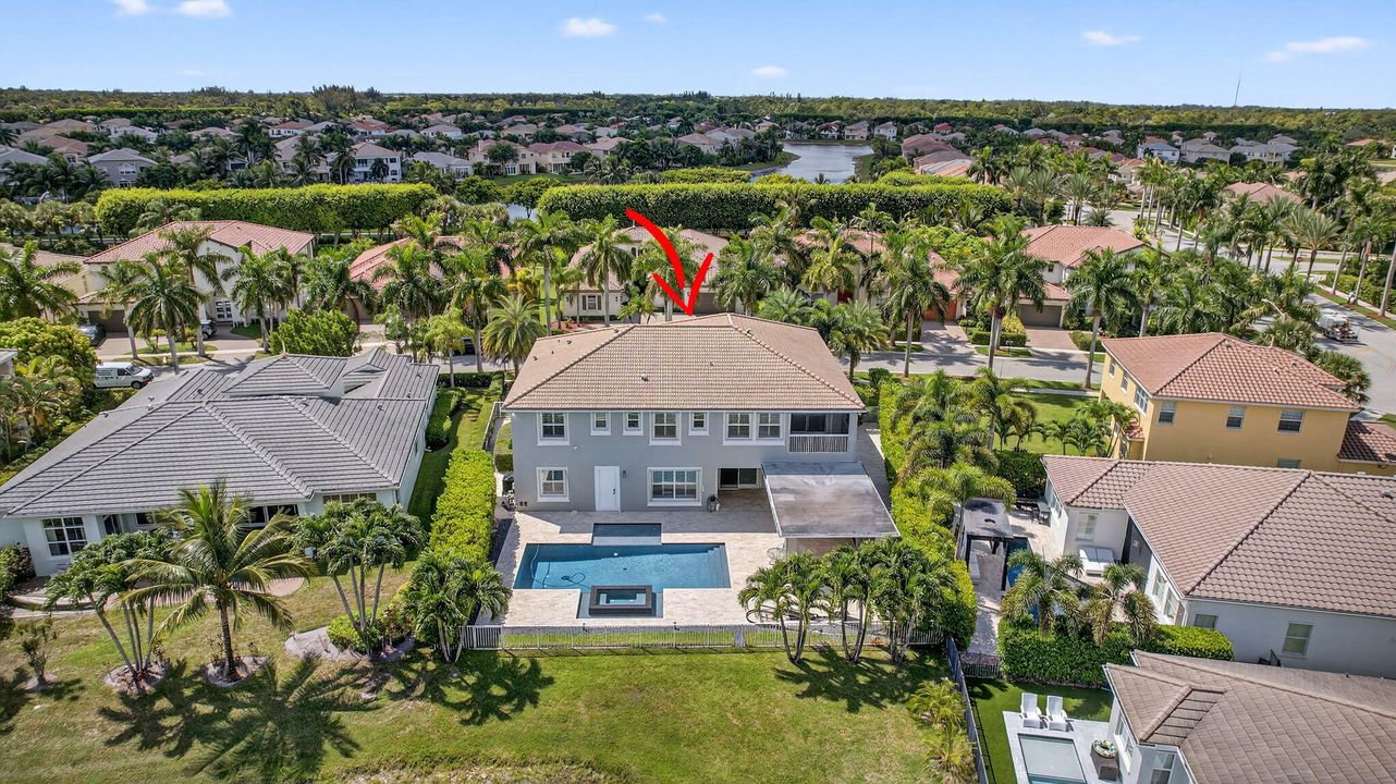 For Sale: $1,675,000 (5 beds, 5 baths, 5695 Square Feet)