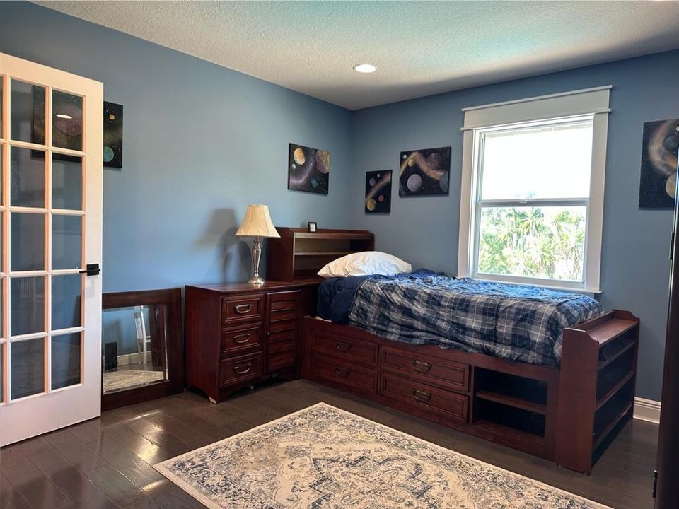 For Rent: $9,500 (4 beds, 2 baths, 2794 Square Feet)