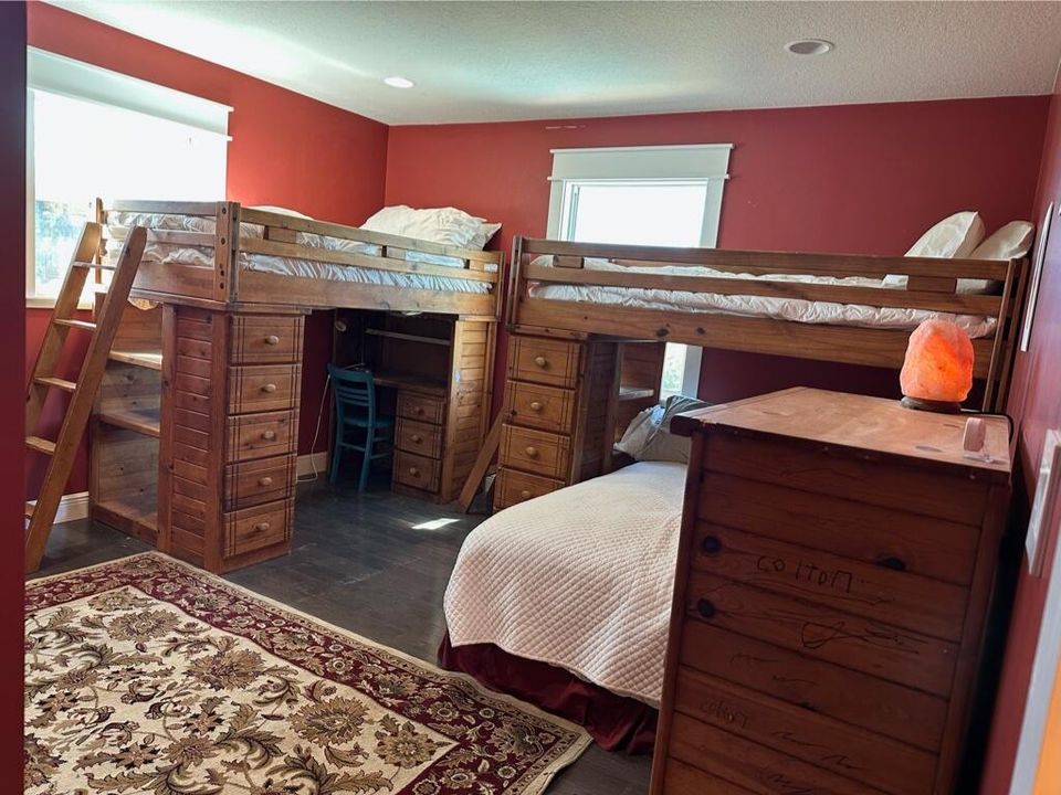 For Rent: $9,500 (4 beds, 2 baths, 2794 Square Feet)