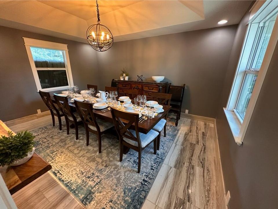 For Rent: $9,500 (4 beds, 2 baths, 2794 Square Feet)