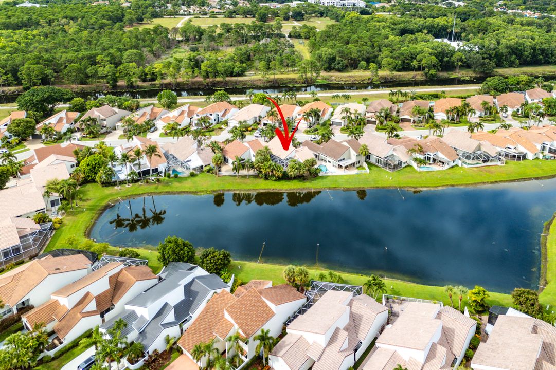 Active With Contract: $1,079,000 (3 beds, 2 baths, 2150 Square Feet)