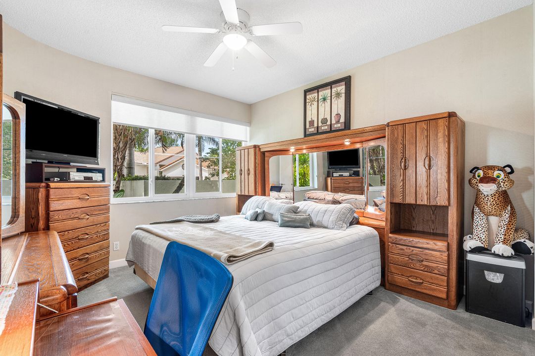 Active With Contract: $1,079,000 (3 beds, 2 baths, 2150 Square Feet)