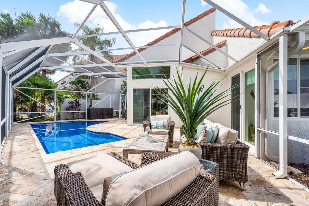 Active With Contract: $1,079,000 (3 beds, 2 baths, 2150 Square Feet)