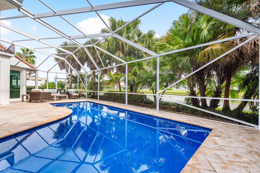 Active With Contract: $1,079,000 (3 beds, 2 baths, 2150 Square Feet)