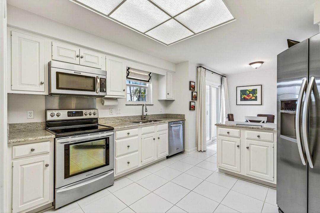 待售: $699,000 (2 贝兹, 3 浴室, 2050 平方英尺)