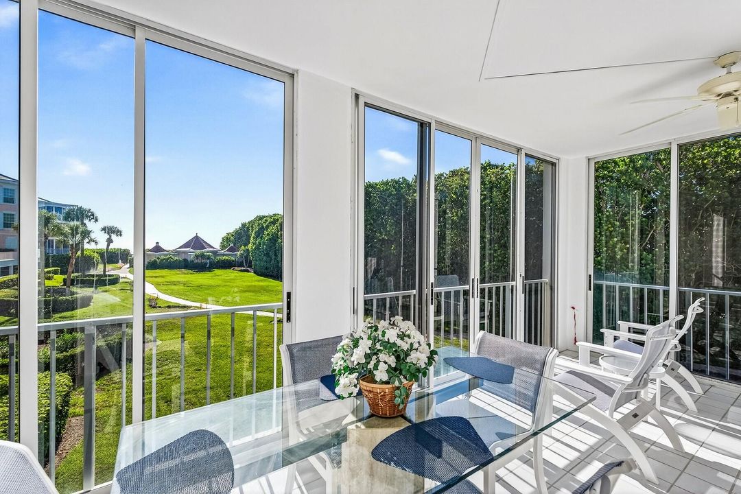 待售: $699,000 (2 贝兹, 3 浴室, 2050 平方英尺)