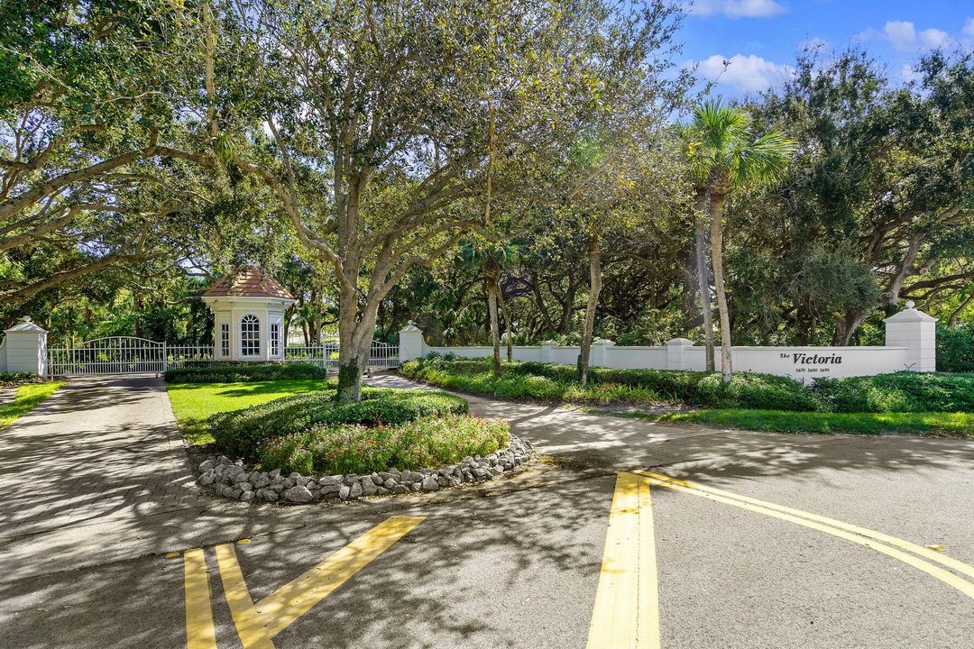 待售: $699,000 (2 贝兹, 3 浴室, 2050 平方英尺)