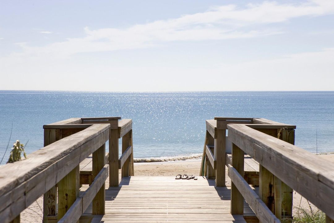 待售: $699,000 (2 贝兹, 3 浴室, 2050 平方英尺)