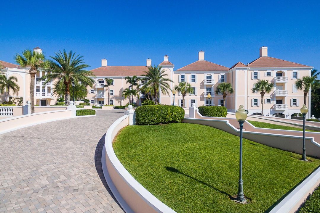 待售: $699,000 (2 贝兹, 3 浴室, 2050 平方英尺)