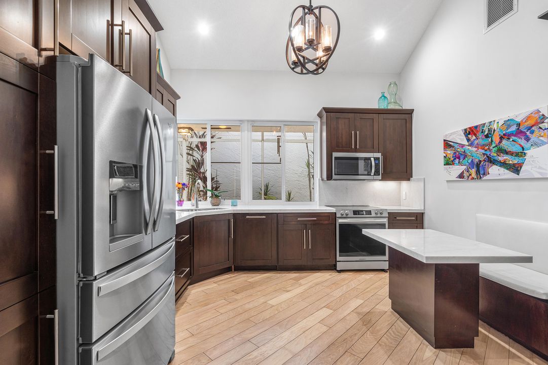 Active With Contract: $1,079,000 (3 beds, 2 baths, 2150 Square Feet)