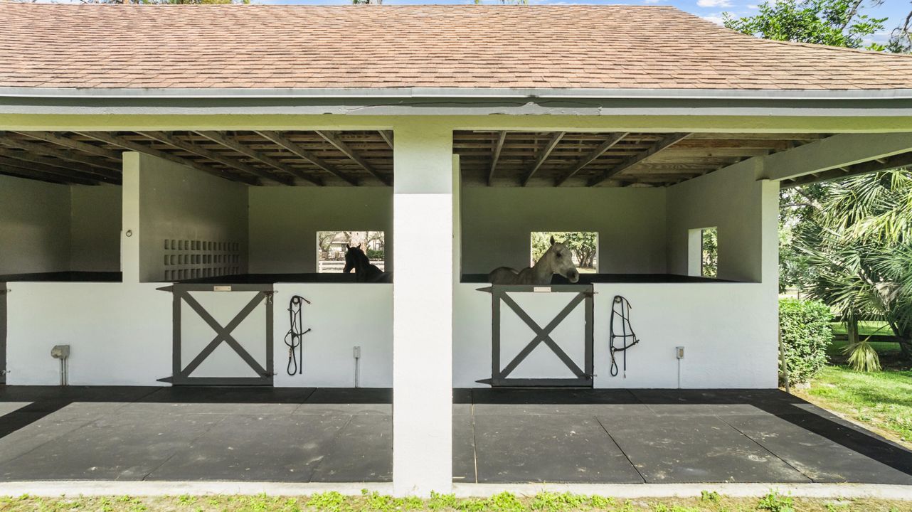 For Sale: $2,750,000 (5 beds, 3 baths, 3596 Square Feet)