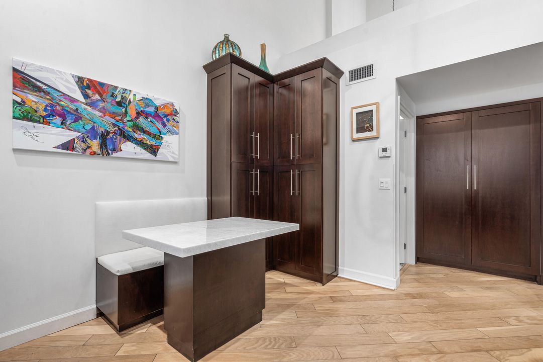 Active With Contract: $1,079,000 (3 beds, 2 baths, 2150 Square Feet)