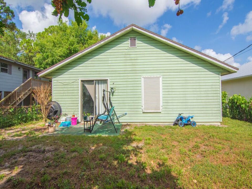 Activo con contrato: $185,000 (2 camas, 2 baños, 951 Pies cuadrados)