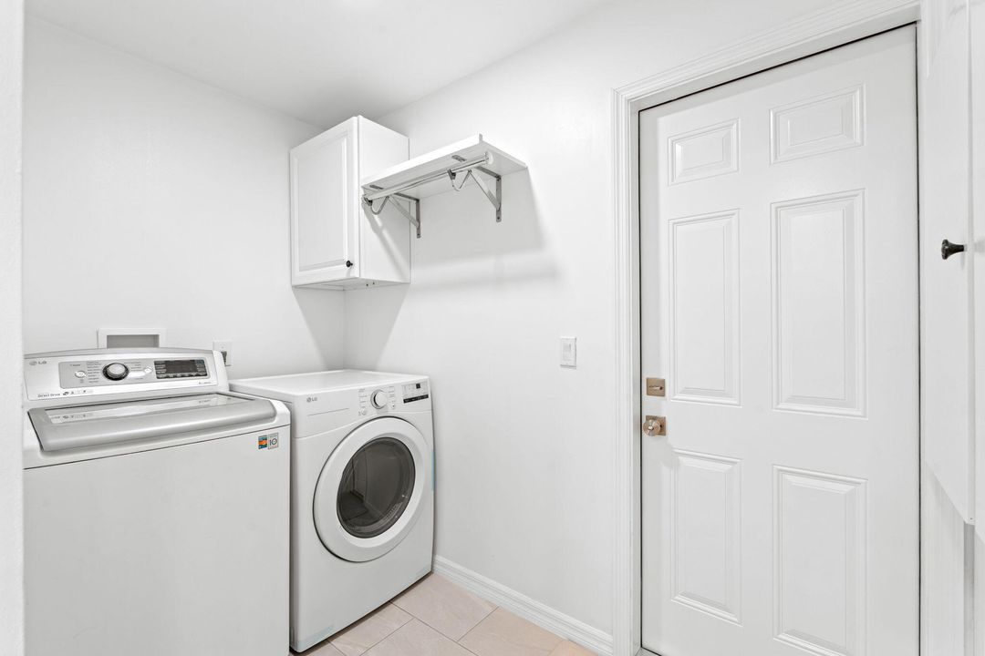 For Sale: $1,499,000 (3 beds, 2 baths, 1776 Square Feet)