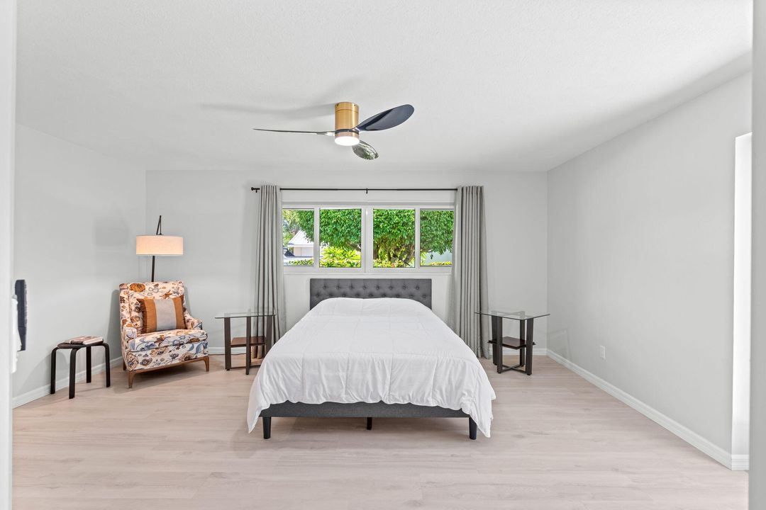 For Sale: $1,499,000 (3 beds, 2 baths, 1776 Square Feet)