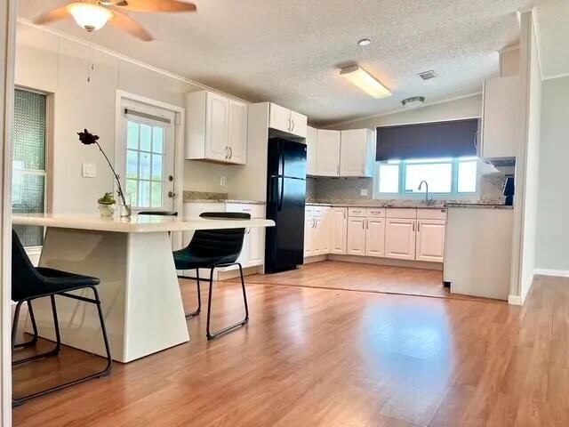 For Sale: $59,999 (3 beds, 2 baths, 1300 Square Feet)