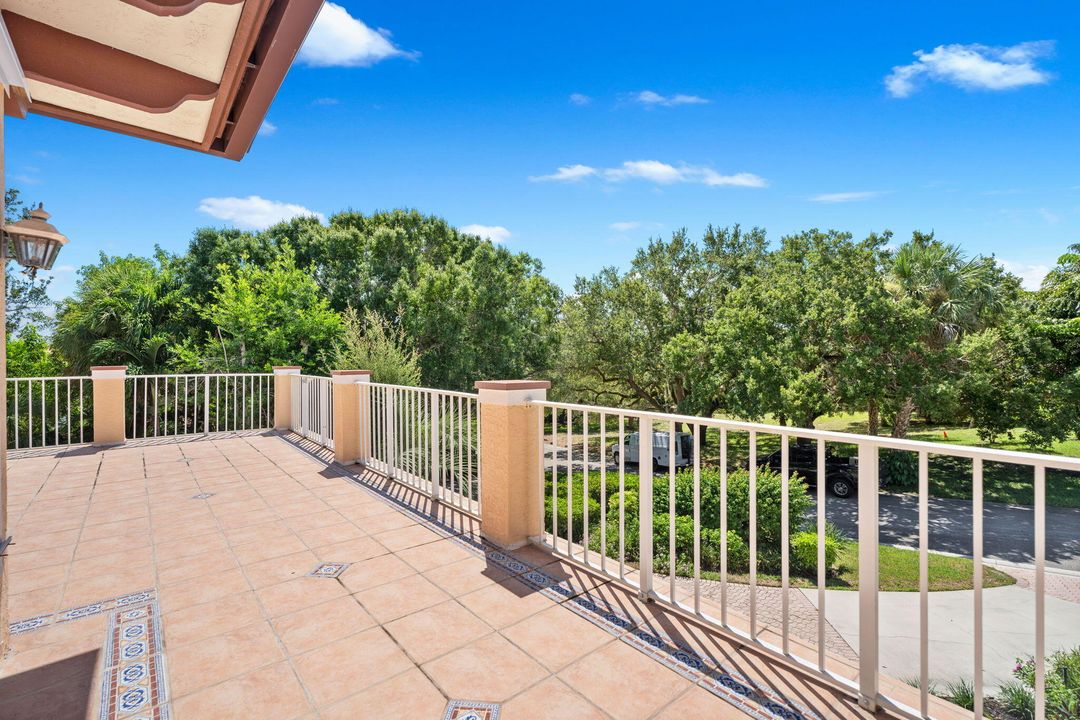 Active With Contract: $1,100,000 (4 beds, 4 baths, 3416 Square Feet)