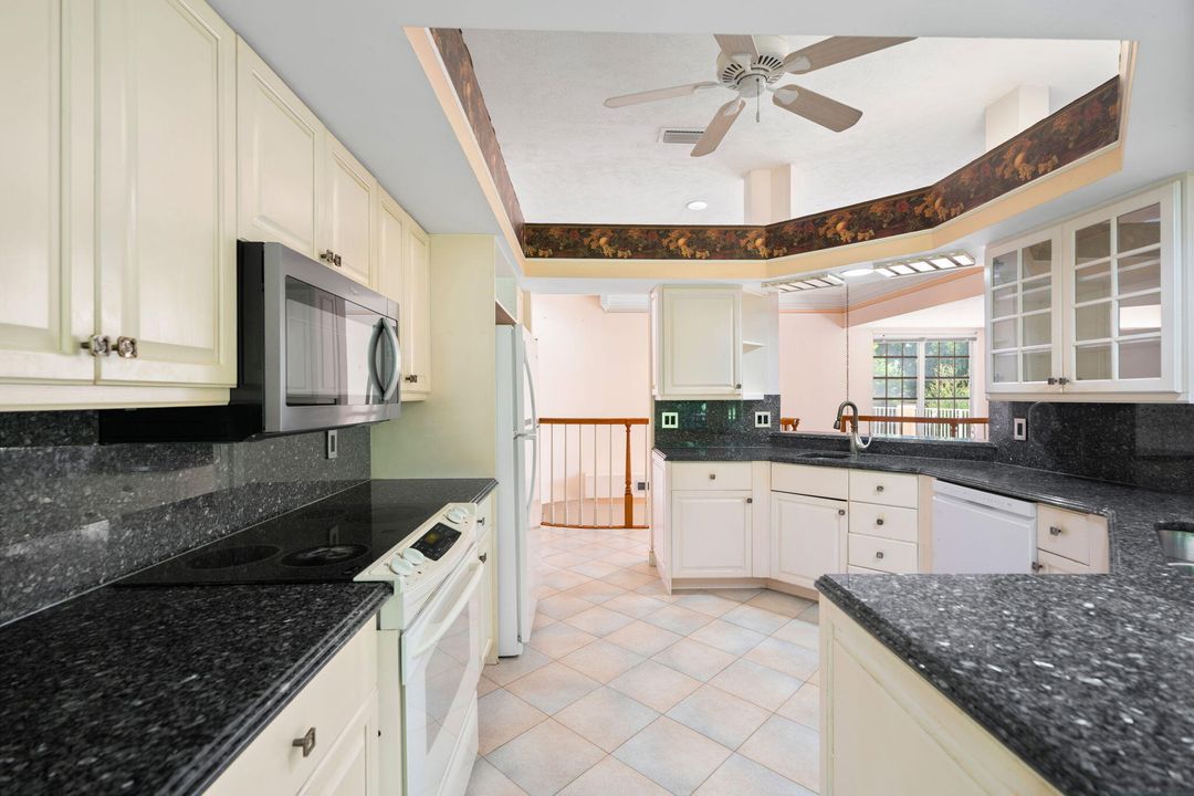 Active With Contract: $1,100,000 (4 beds, 4 baths, 3416 Square Feet)