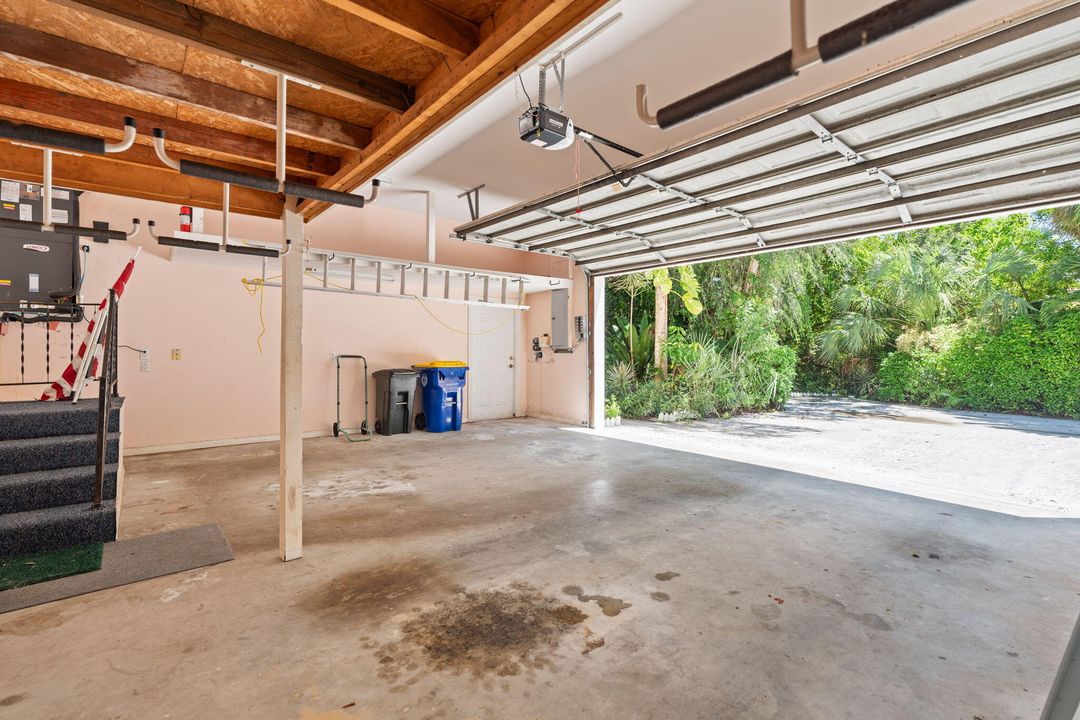 Active With Contract: $1,100,000 (4 beds, 4 baths, 3416 Square Feet)