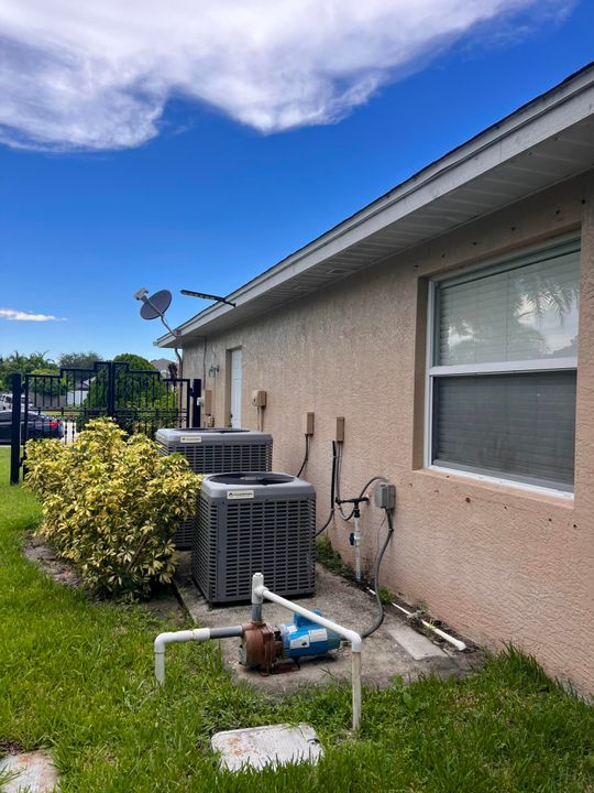 待售: $899,900 (3 贝兹, 2 浴室, 2802 平方英尺)