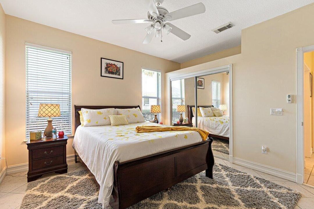 На продажу: $680,000 (4 спален, 2 ванн, 2492 Квадратных фут)