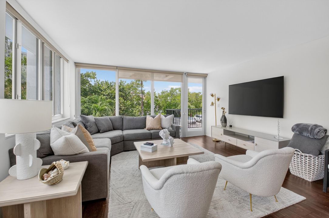 Active With Contract: $8,000 (2 beds, 2 baths, 0 Square Feet)