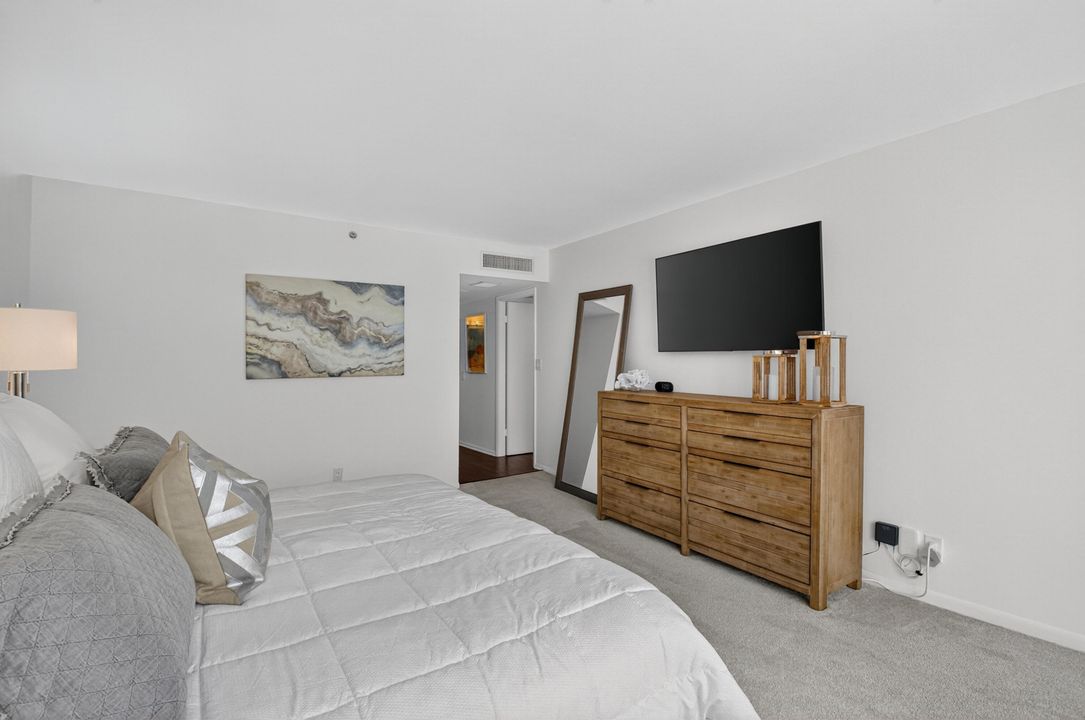 Active With Contract: $8,000 (2 beds, 2 baths, 0 Square Feet)