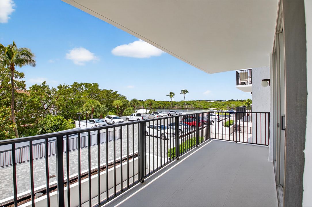 Active With Contract: $8,000 (2 beds, 2 baths, 0 Square Feet)