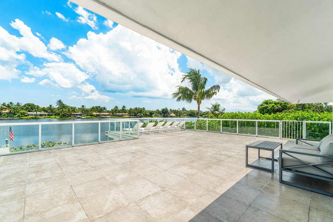 待售: $2,500,000 (5 贝兹, 5 浴室, 4482 平方英尺)