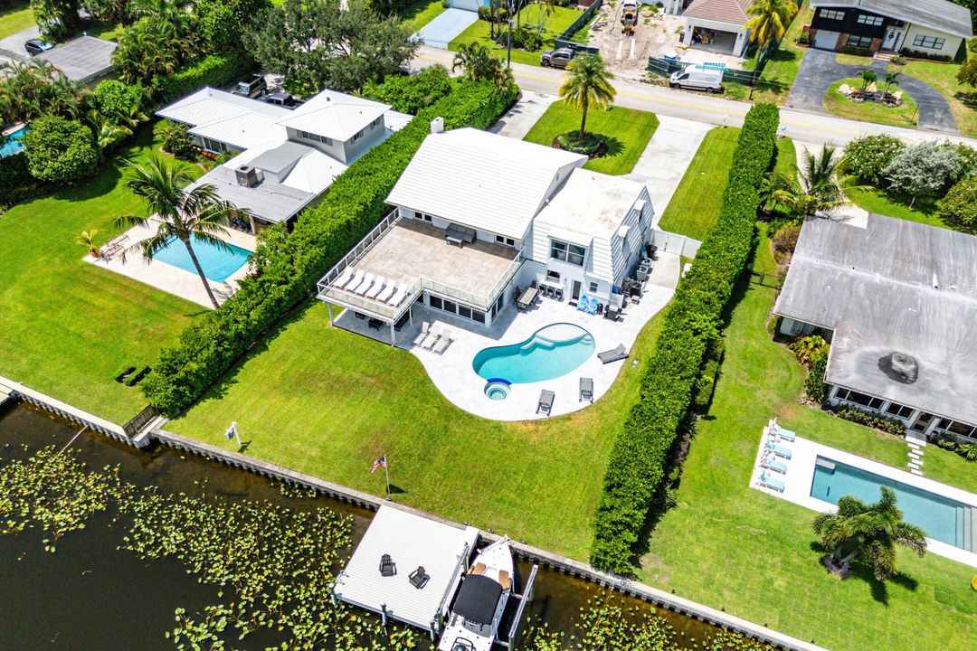 待售: $2,500,000 (5 贝兹, 5 浴室, 4482 平方英尺)