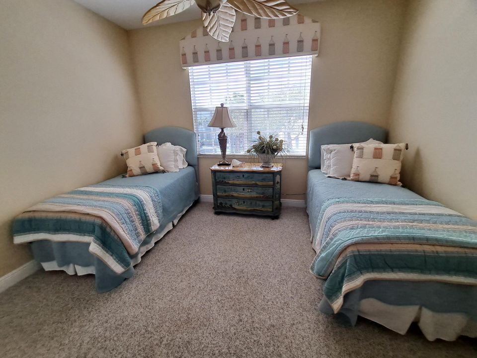 出租: $5,500 (3 贝兹, 2 浴室, 1840 平方英尺)