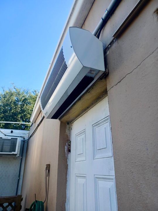 For Sale: $349,900 (0 beds, 0 baths, 2012 Square Feet)