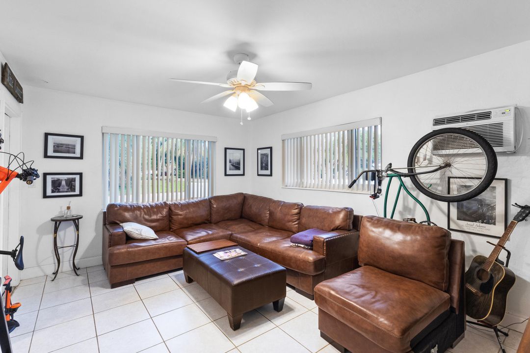 合同活跃: $788,000 (0 贝兹, 0 浴室, 1916 平方英尺)