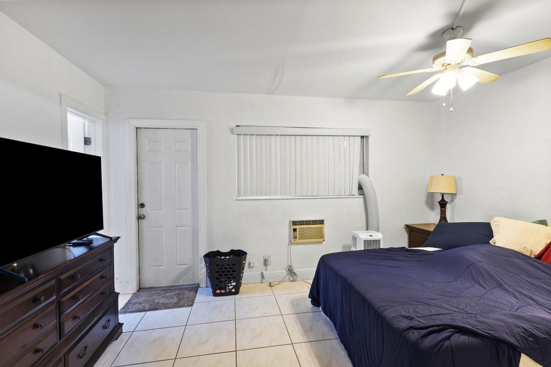 合同活跃: $788,000 (0 贝兹, 0 浴室, 1916 平方英尺)